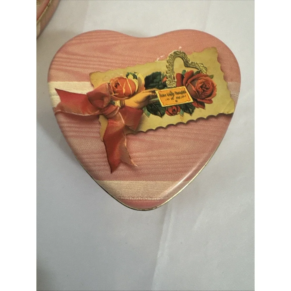 Vintage Heart Shaped Tins By Russ‎ 2 In Lot Memories Of Love Valentine